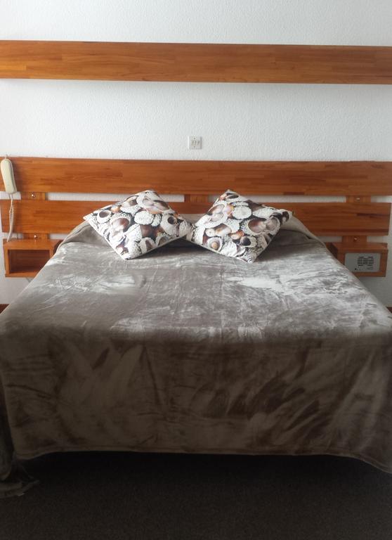 Hotel Yaka Les Angles  Δωμάτιο φωτογραφία